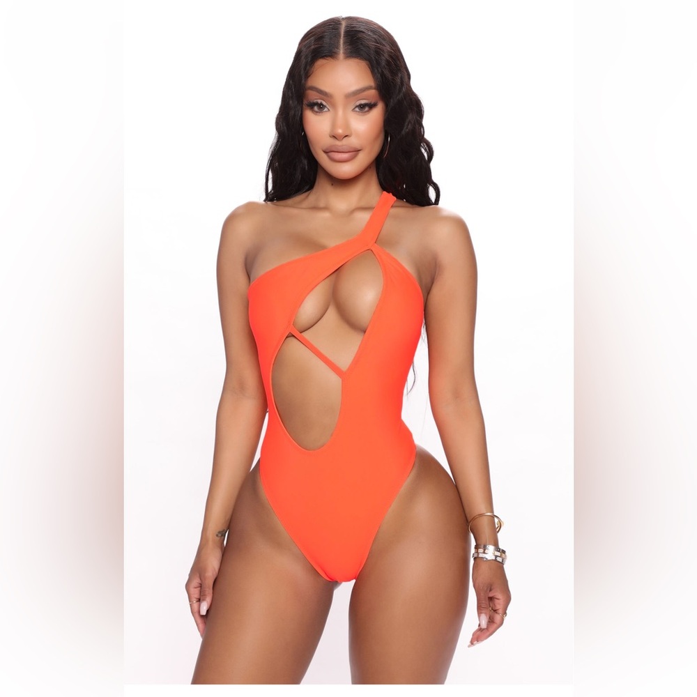 Fashion nova Cut The Line Cutout One Piece Swimsuit